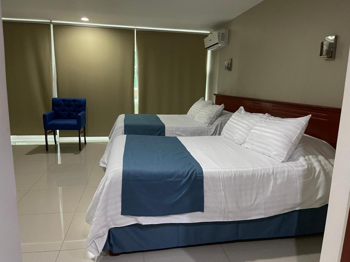Sahuayo Hotel Latino מראה חיצוני תמונה