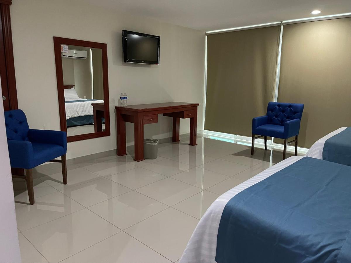 Sahuayo Hotel Latino מראה חיצוני תמונה