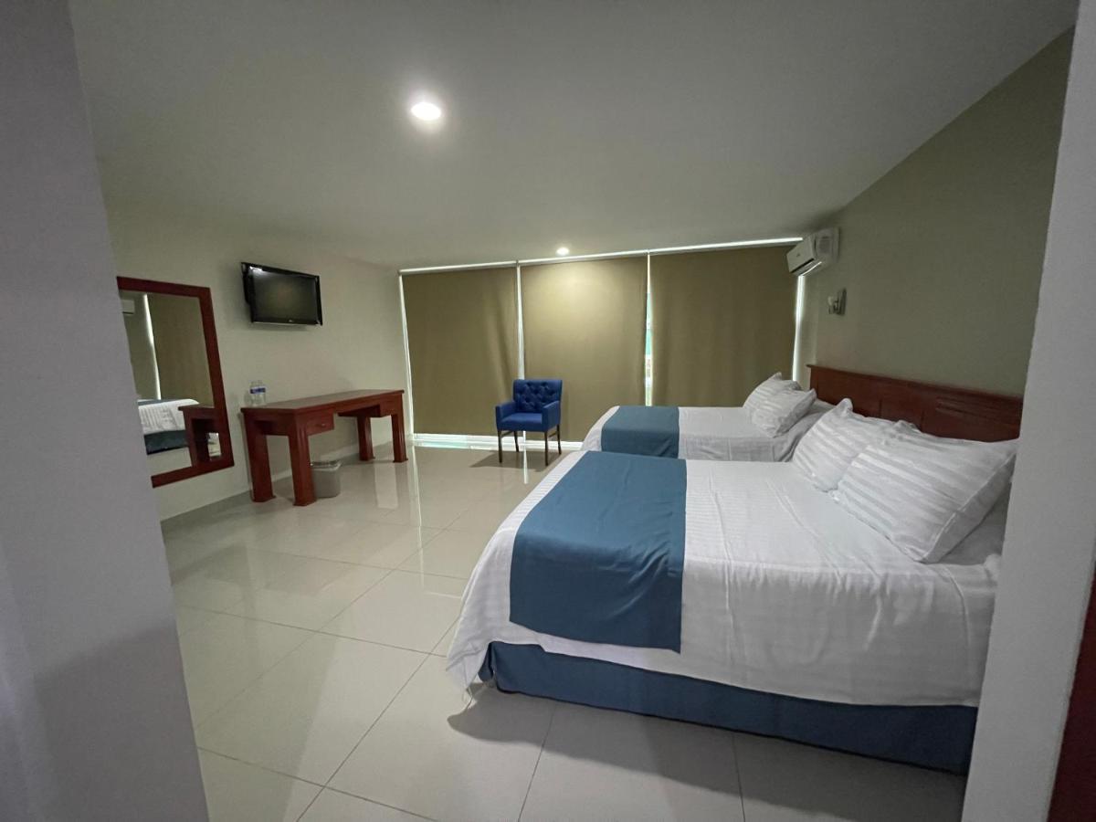 Sahuayo Hotel Latino מראה חיצוני תמונה