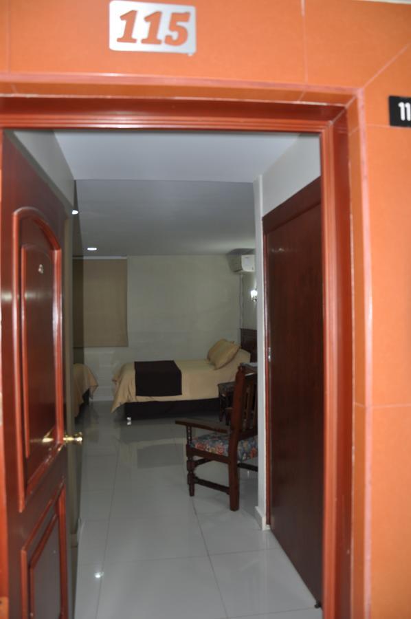 Sahuayo Hotel Latino מראה חיצוני תמונה